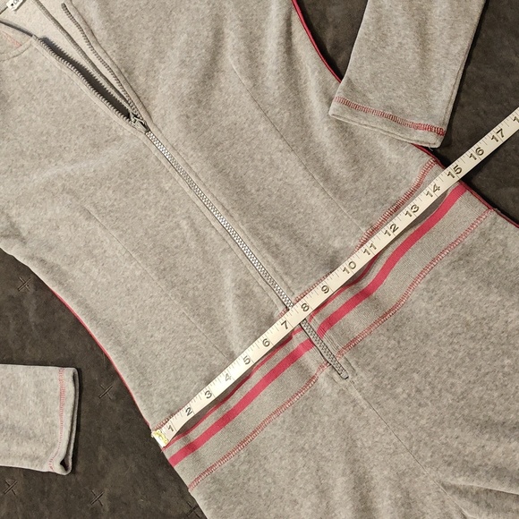 One step up one piece jogger - Picture 5 of 11